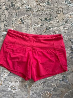 Lululemon speed up 4”